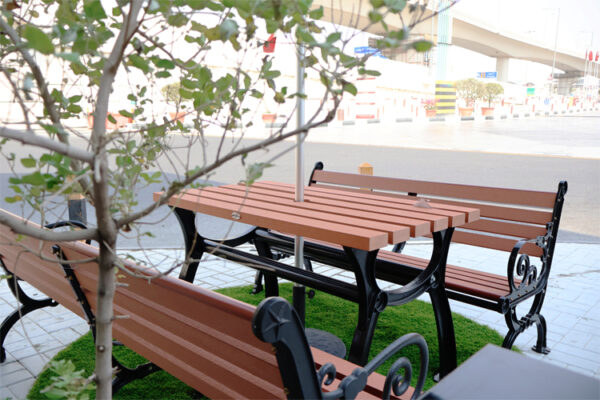 Wpc table outdoor